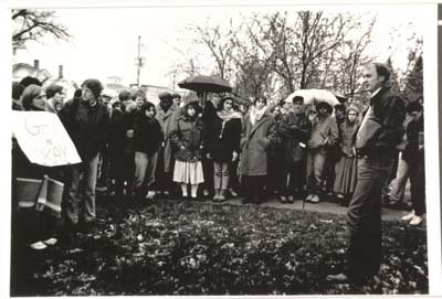 Photo of the Nude-in demonstration